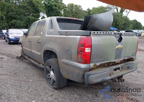 2007 Chevrolet Avalanche 1500 Ls/Lt/Ltz z USA, uszkodzony, nr VIN 3GNFK12357G305900